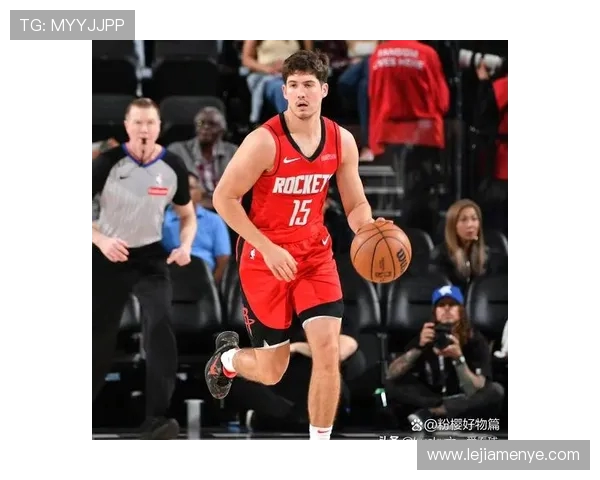 火箭队2号球员泰勒在NBA中的角色与表现