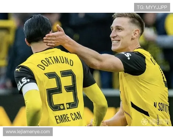 德天空报道施洛特贝克与聚勒因伤缺席多特今日训练情况